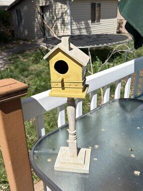 Regency International Resin Birdhouse In Yellow - 19" Tall - EUC
